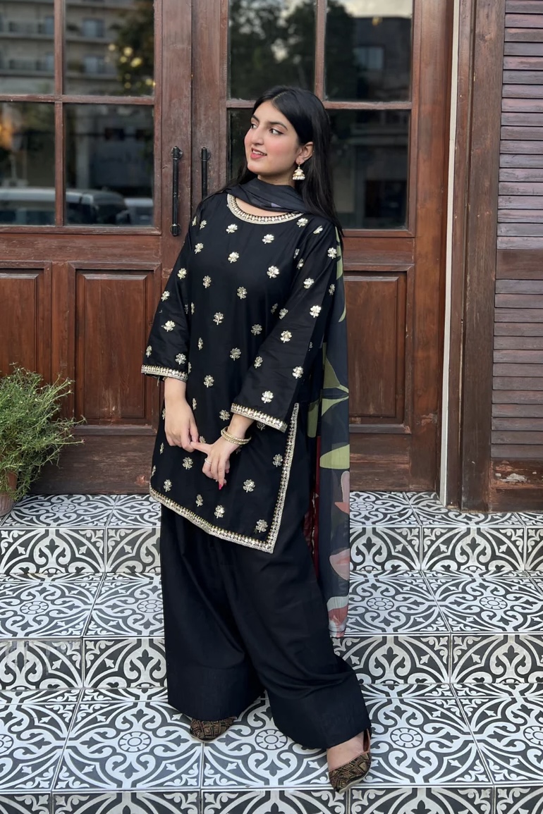 ASWAD - 3PC Embroidered Farshi Shalwar Set