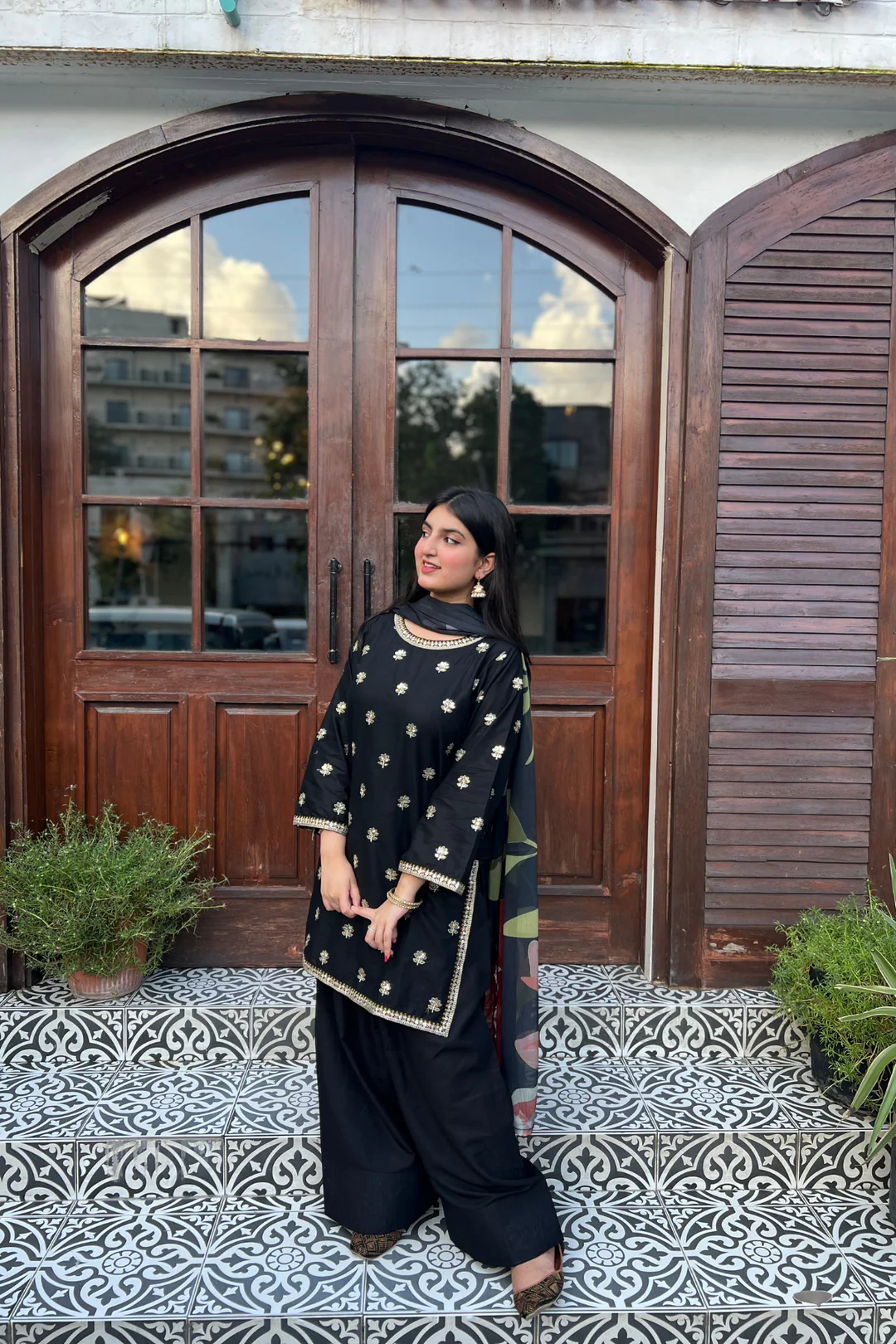 ASWAD - 3PC Embroidered Farshi Shalwar Set - Image 6