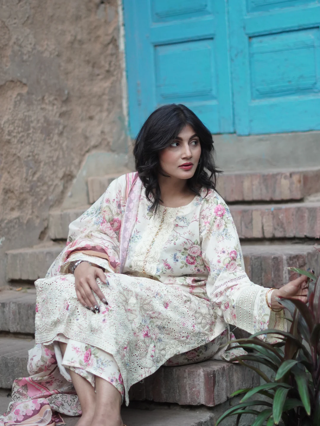 ROOP | 3PC Printed & Embroidered - Image 4